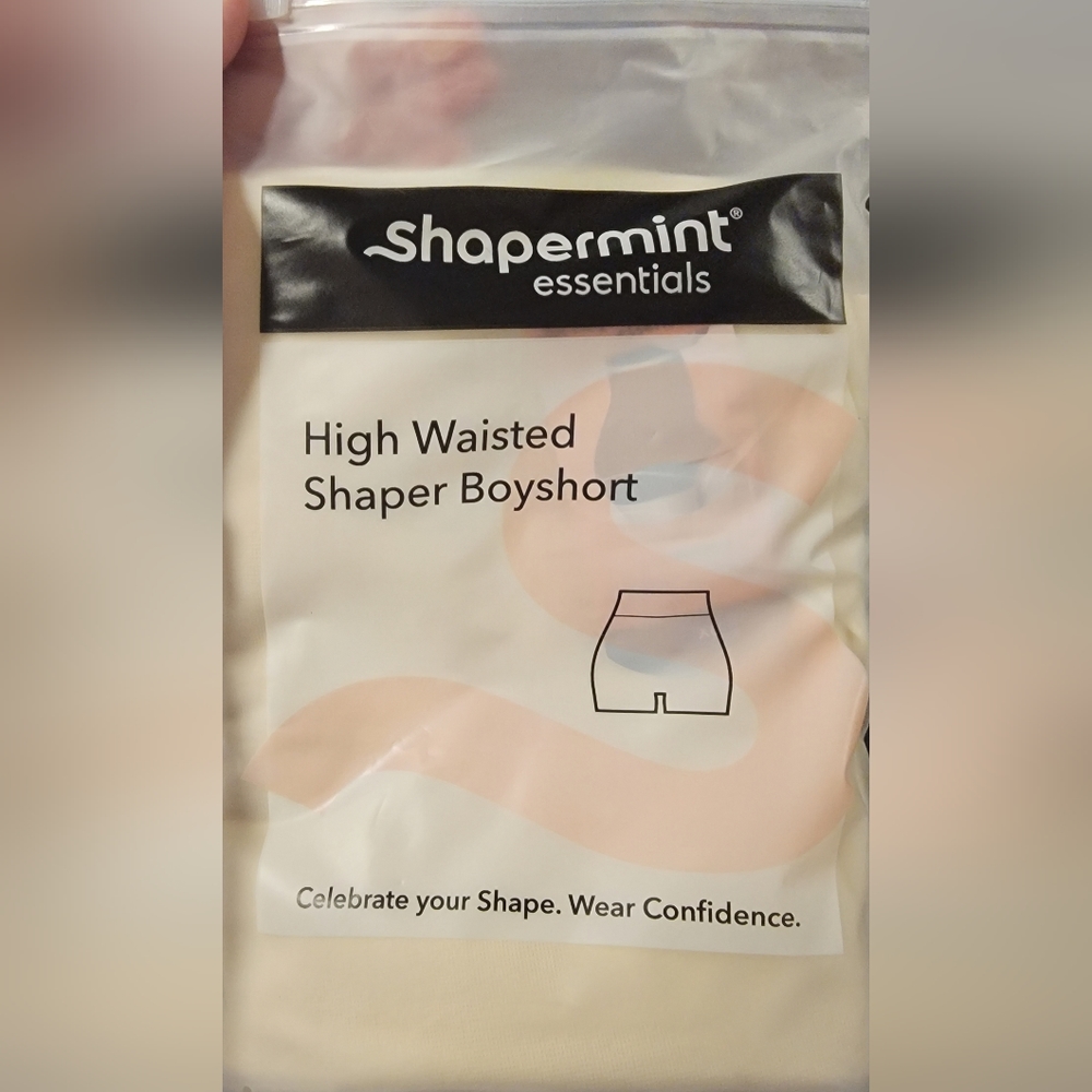 Shapermint - Picture 1 of 3